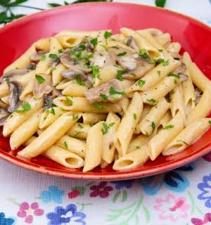 SADE  KREMALI PENNE 