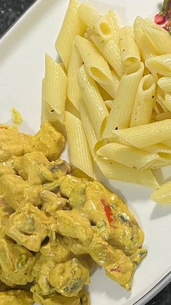 KÖRİ SOSLU TAVUK