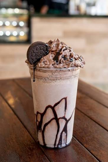 OREO MILKSHAKE